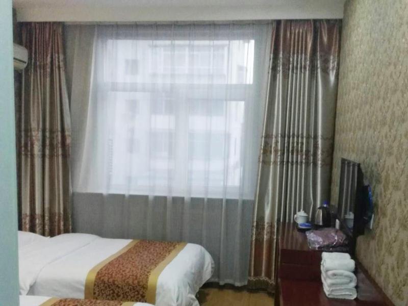 Shell Taiyuan South Station New South-East Bus Station Hotel Ngoại thất bức ảnh