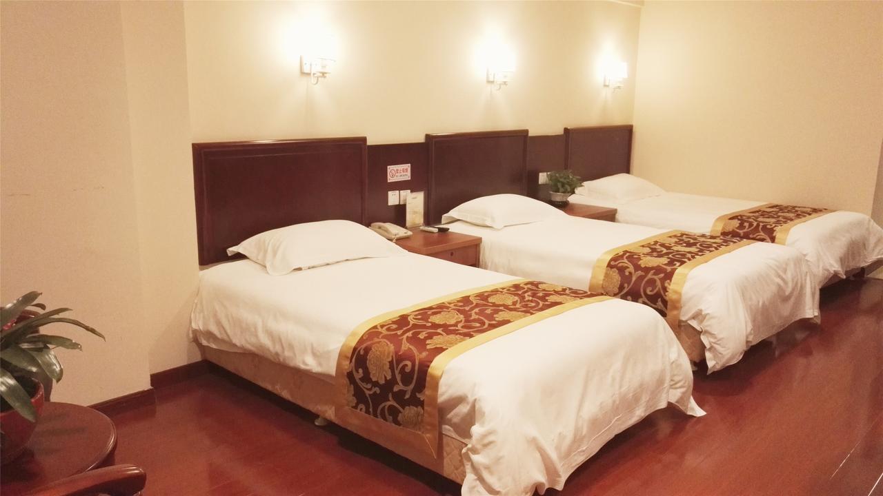 Shell Taiyuan South Station New South-East Bus Station Hotel Ngoại thất bức ảnh
